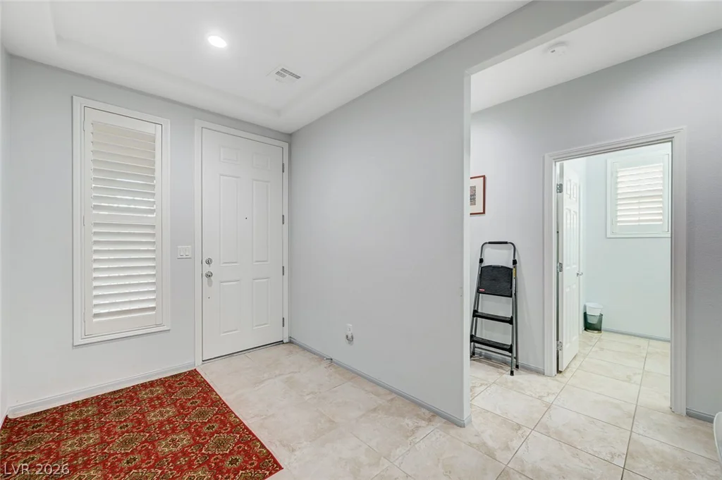 7129 Weavers, North Las Vegas, NV 89084
