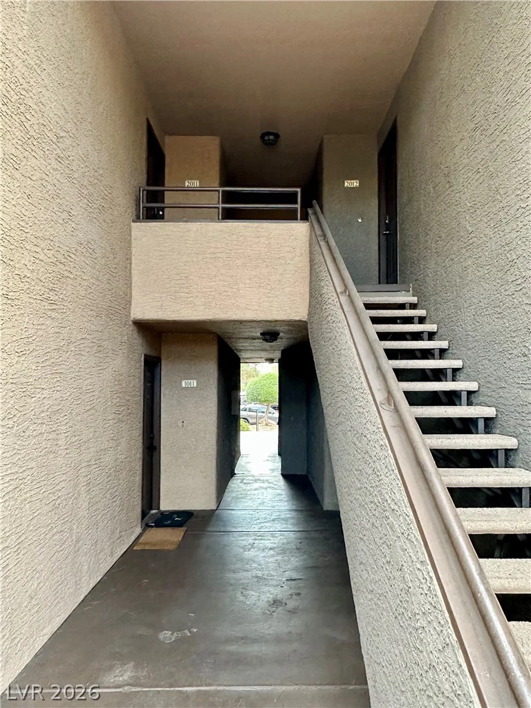 2200 Fort Apache, Las Vegas, NV 89117