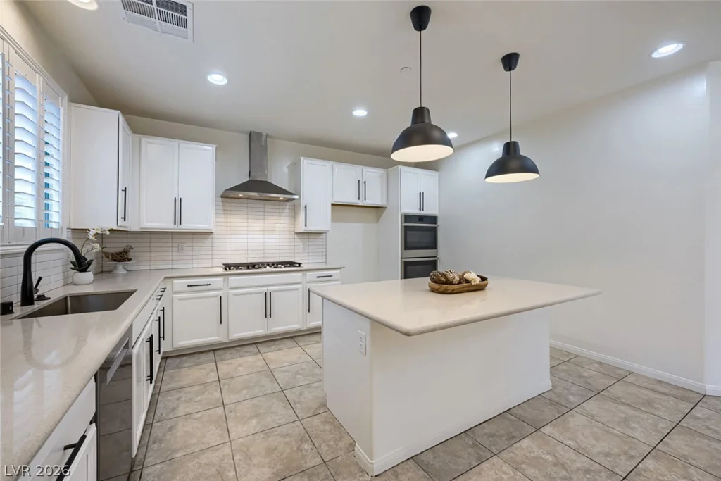 189 Lilt, Henderson, NV 89011