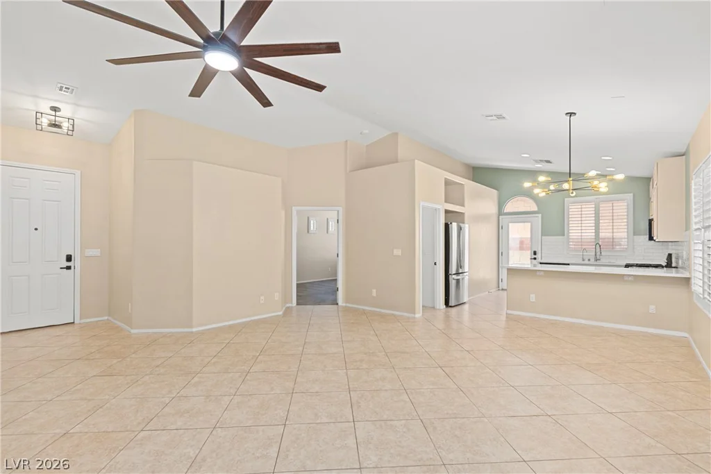 6749 Kostner, Las Vegas, NV 89149