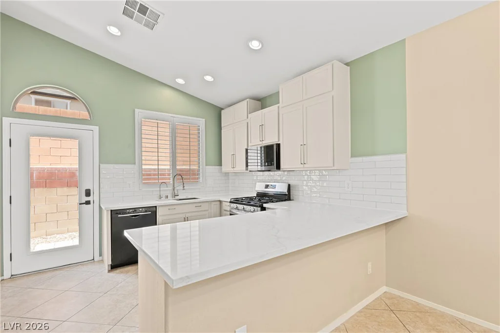 6749 Kostner, Las Vegas, NV 89149