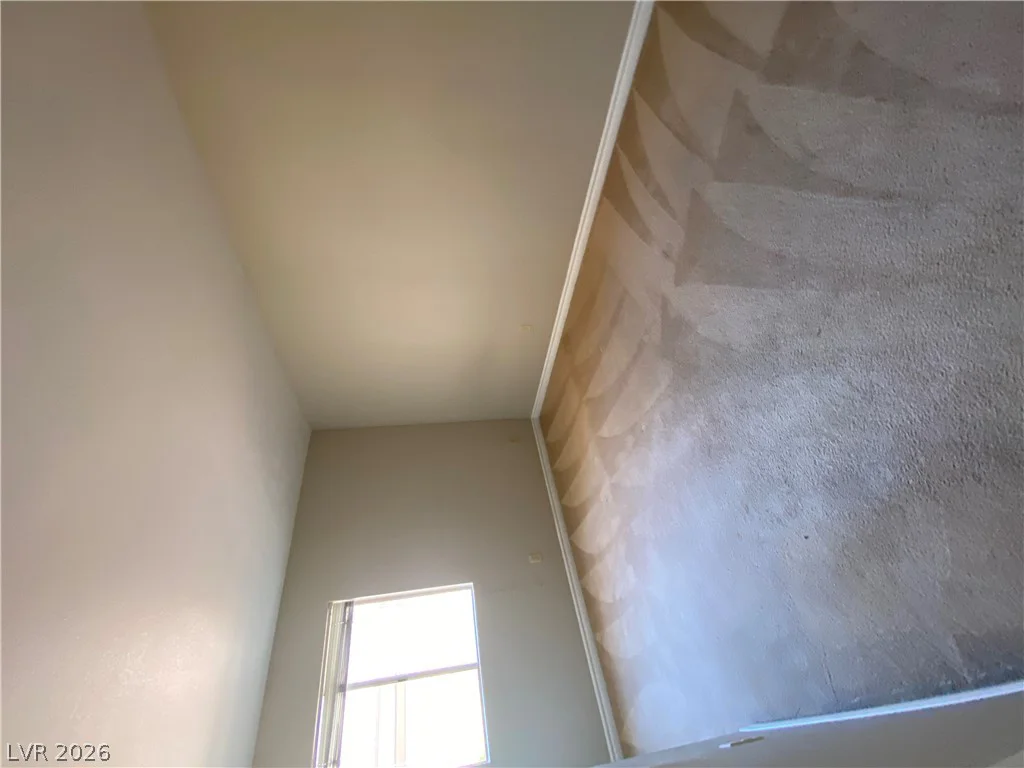 5163 Indian River, Las Vegas, NV 89103