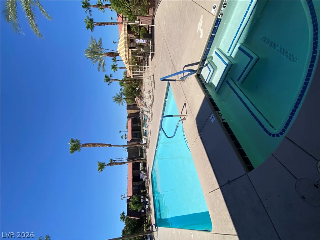 5163 Indian River, Las Vegas, NV 89103