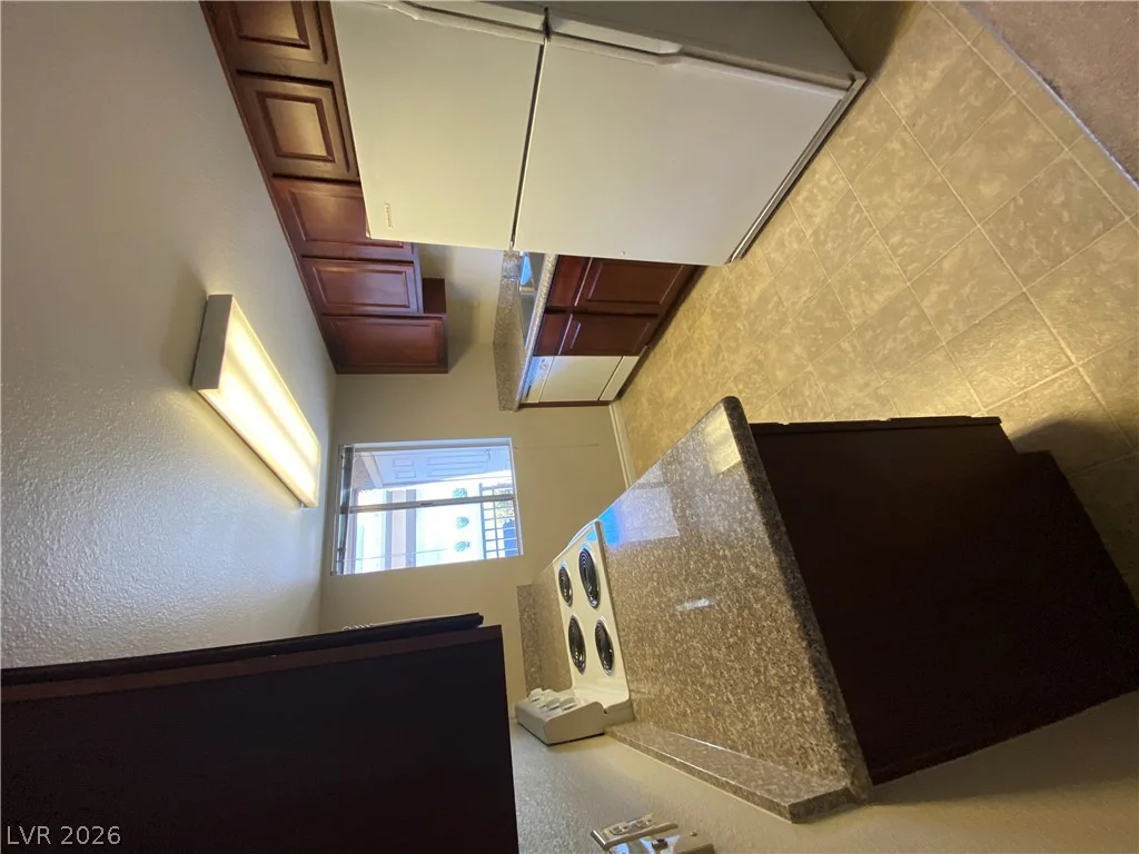 5163 Indian River, Las Vegas, NV 89103