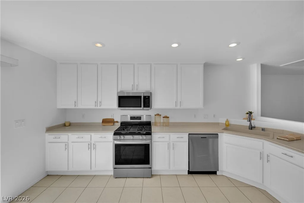 3963 Goldspur, Las Vegas, NV 89129