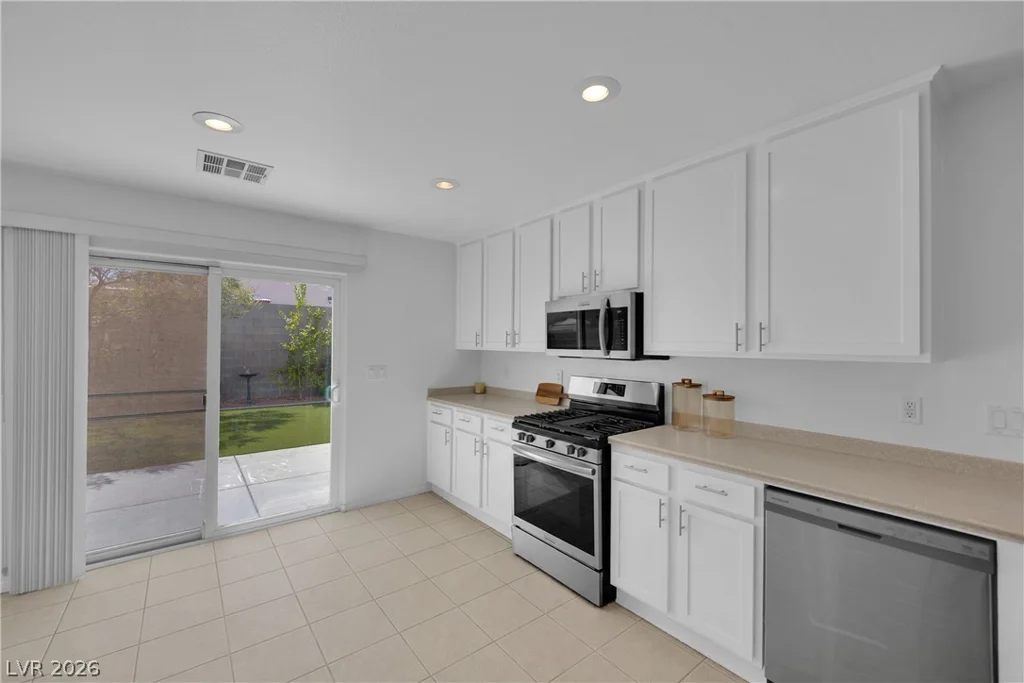 3963 Goldspur, Las Vegas, NV 89129