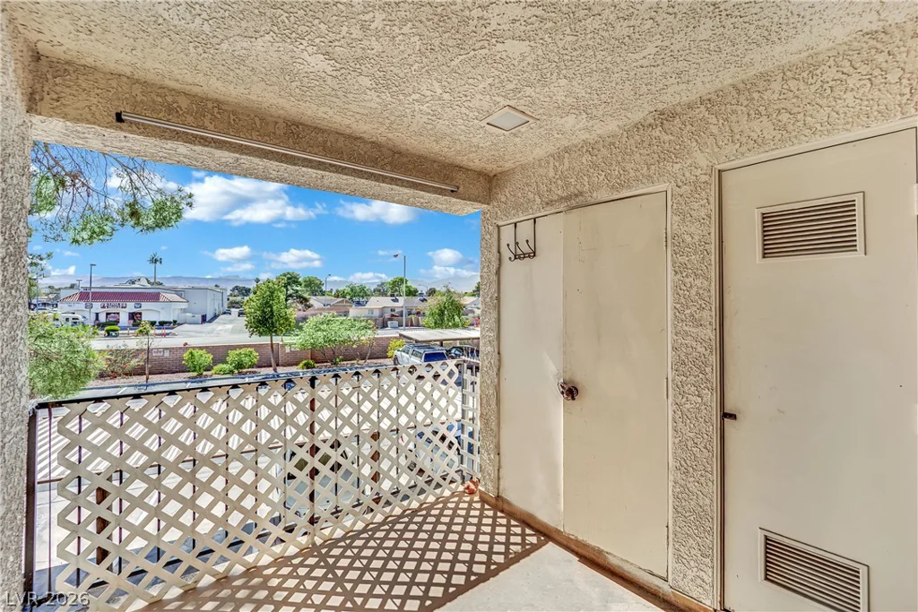 4831 Nara Vista, Las Vegas, NV 89103
