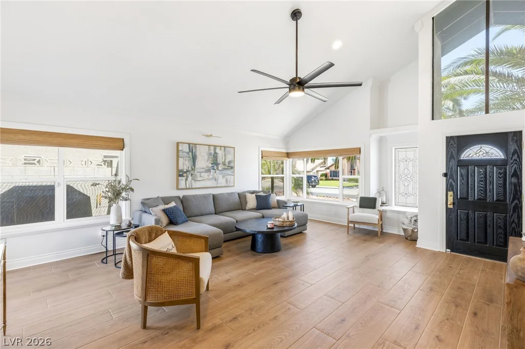 6562 Barbary, Las Vegas, NV 89103