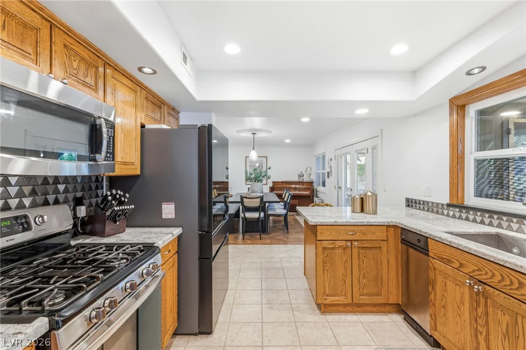 6562 Barbary, Las Vegas, NV 89103