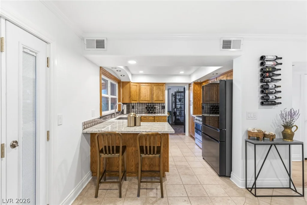 6562 Barbary, Las Vegas, NV 89103