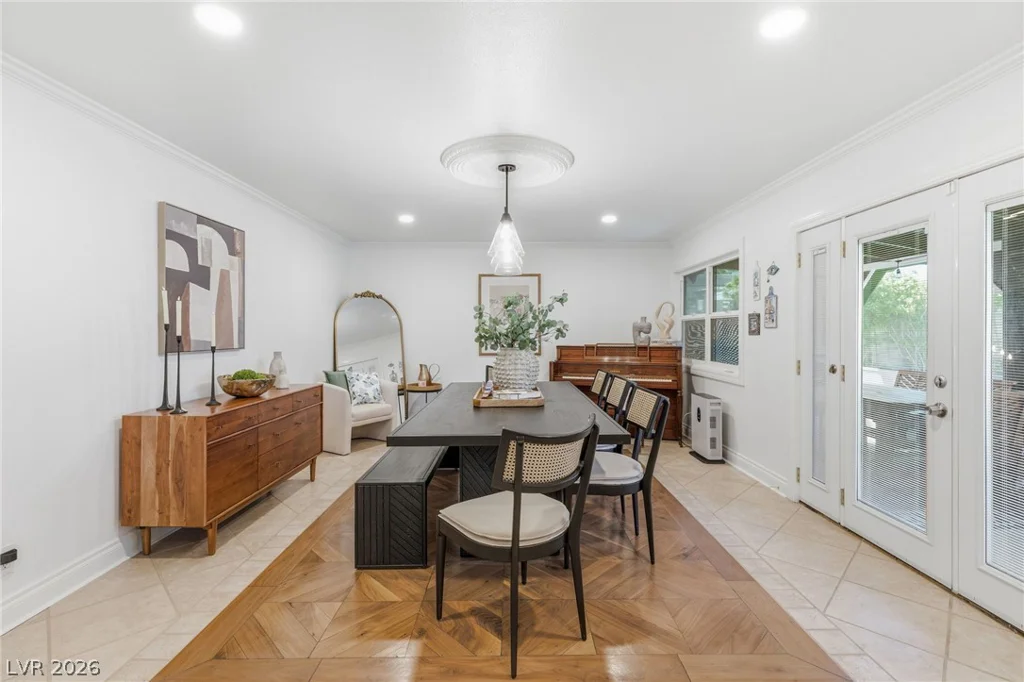 6562 Barbary, Las Vegas, NV 89103