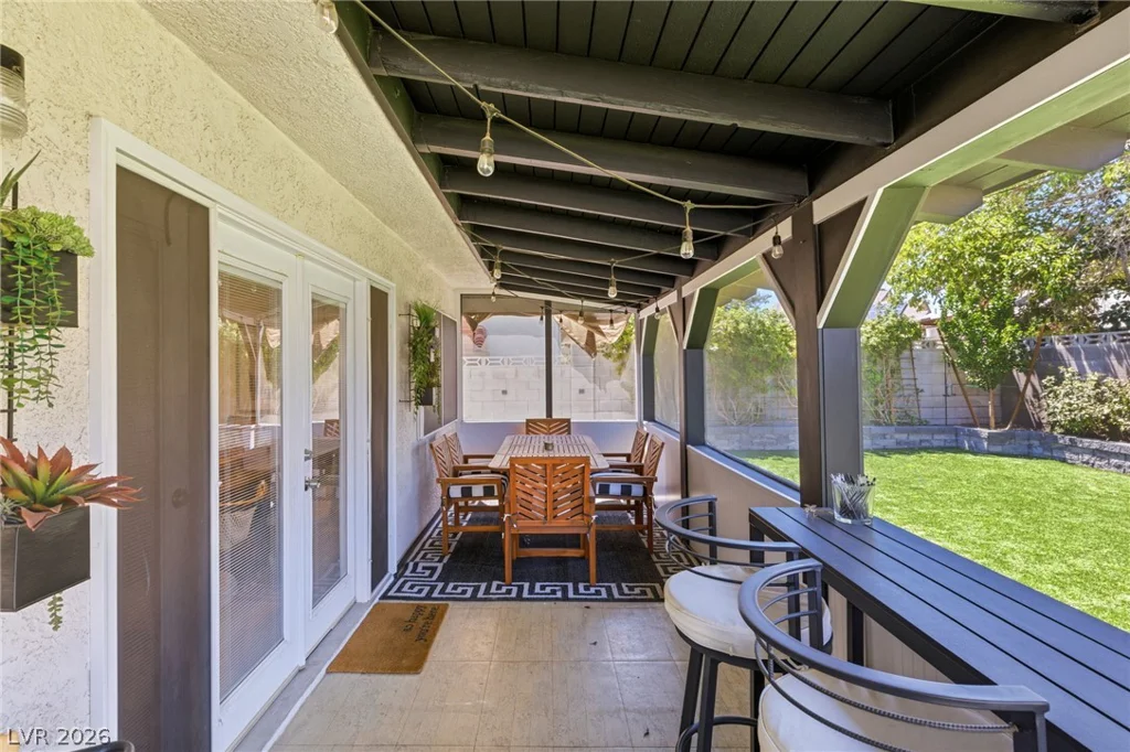 6562 Barbary, Las Vegas, NV 89103