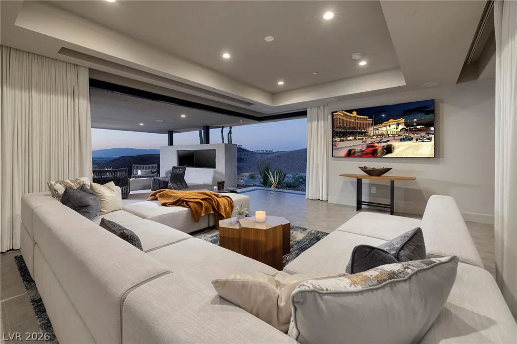 810 Dragons Eye, Henderson, NV 89012