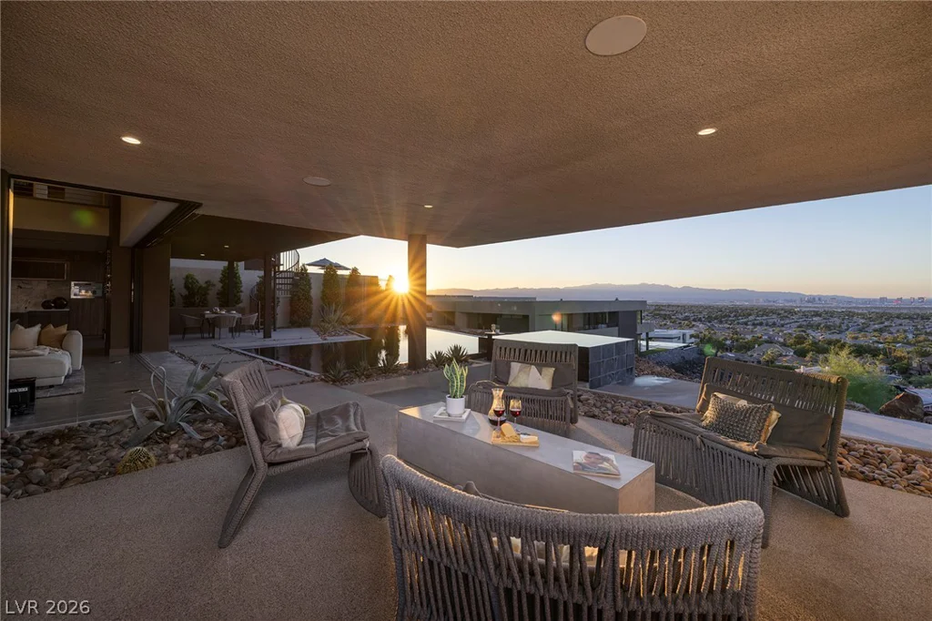 810 Dragons Eye, Henderson, NV 89012