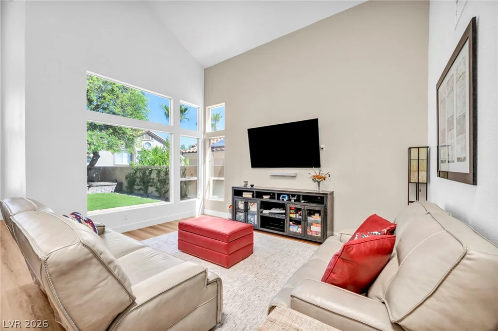 2064 Hidden Hollow, Henderson, NV 89012