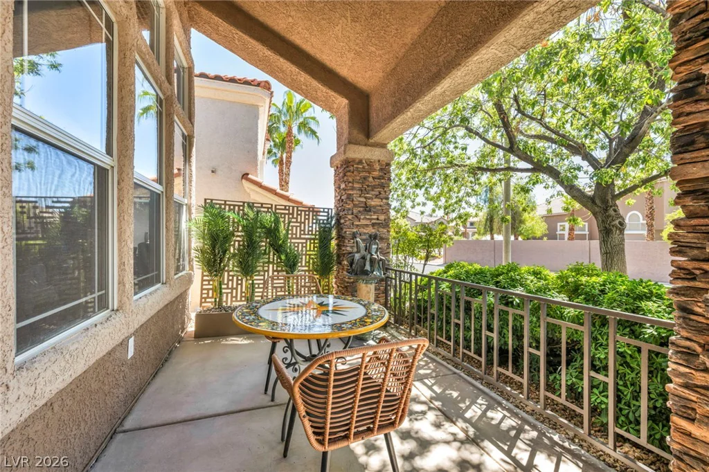 2064 Hidden Hollow, Henderson, NV 89012