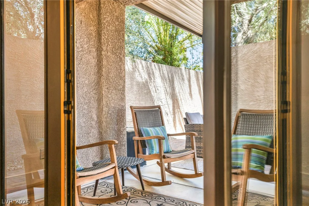 2064 Hidden Hollow, Henderson, NV 89012