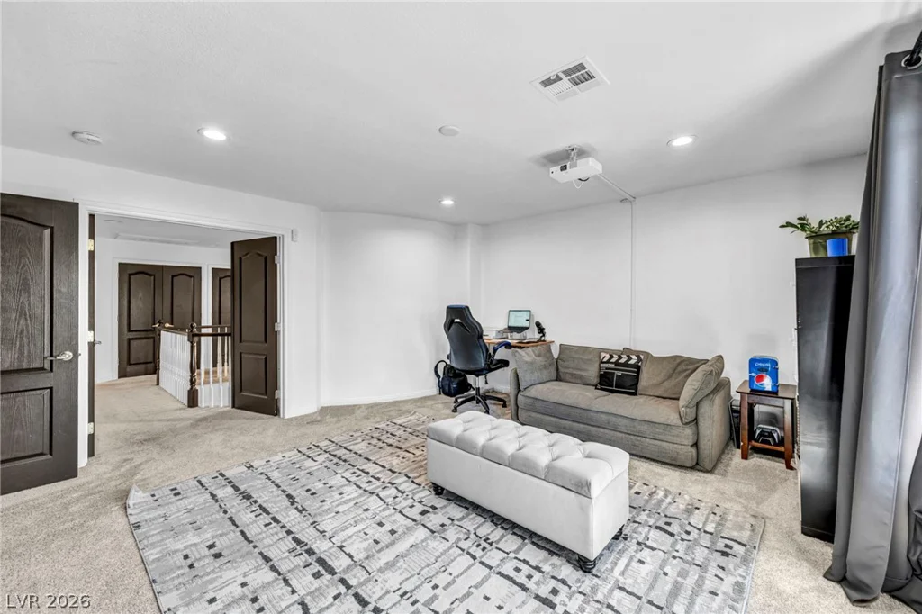 2064 Hidden Hollow, Henderson, NV 89012