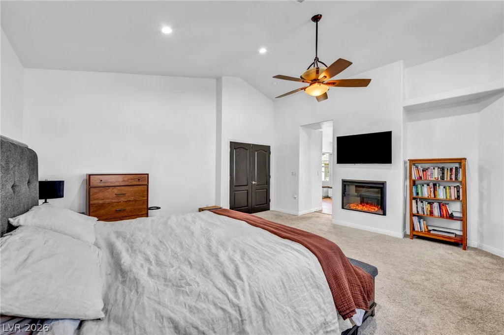 2064 Hidden Hollow, Henderson, NV 89012