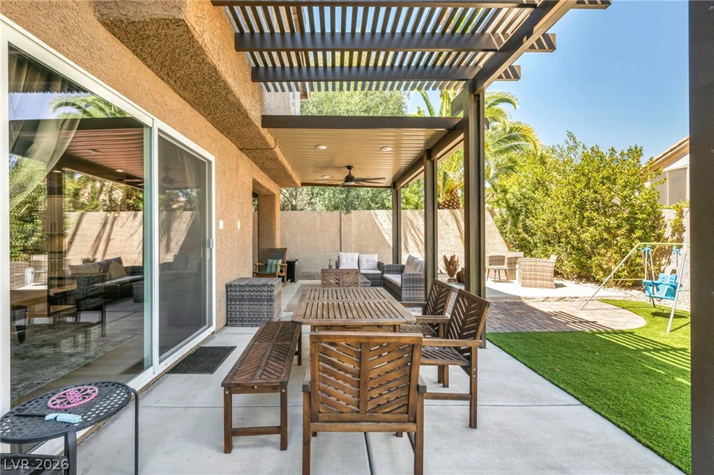 2064 Hidden Hollow, Henderson, NV 89012