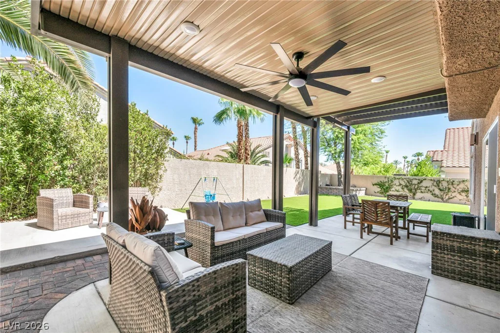 2064 Hidden Hollow, Henderson, NV 89012
