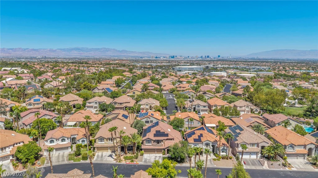 2064 Hidden Hollow, Henderson, NV 89012