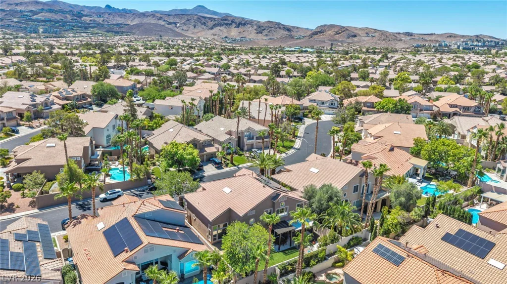2064 Hidden Hollow, Henderson, NV 89012