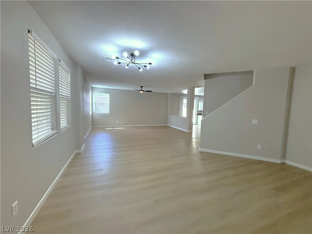 3661 Farfalla, Las Vegas, NV 89141
