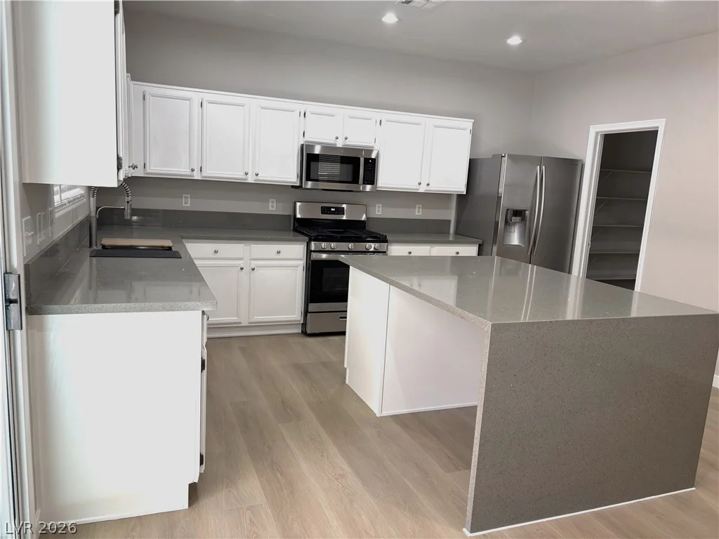 3661 Farfalla, Las Vegas, NV 89141