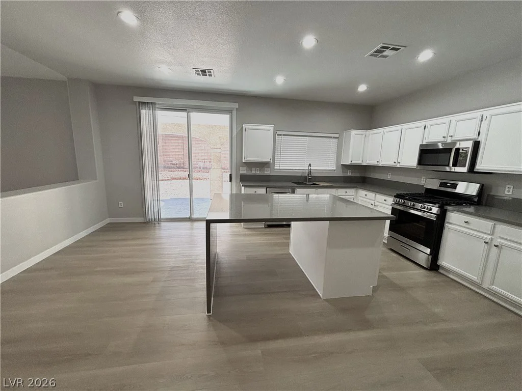 3661 Farfalla, Las Vegas, NV 89141