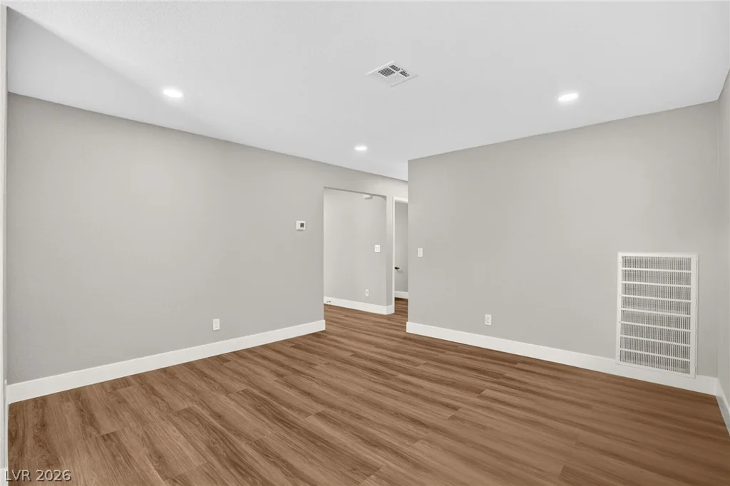 2532 Wolverton, Henderson, NV 89074