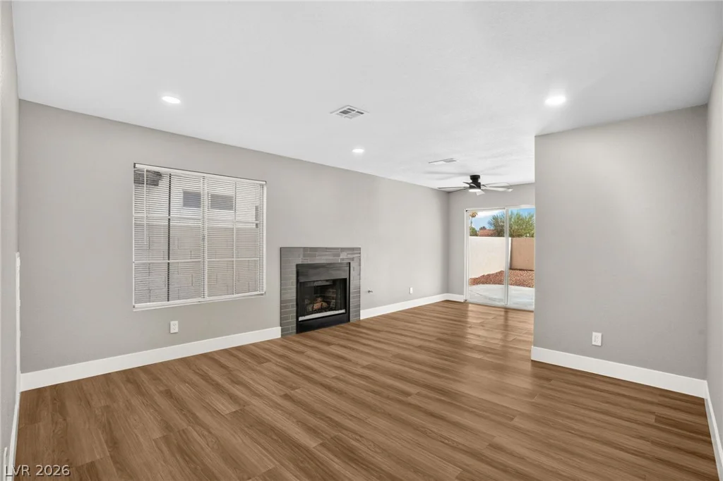2532 Wolverton, Henderson, NV 89074