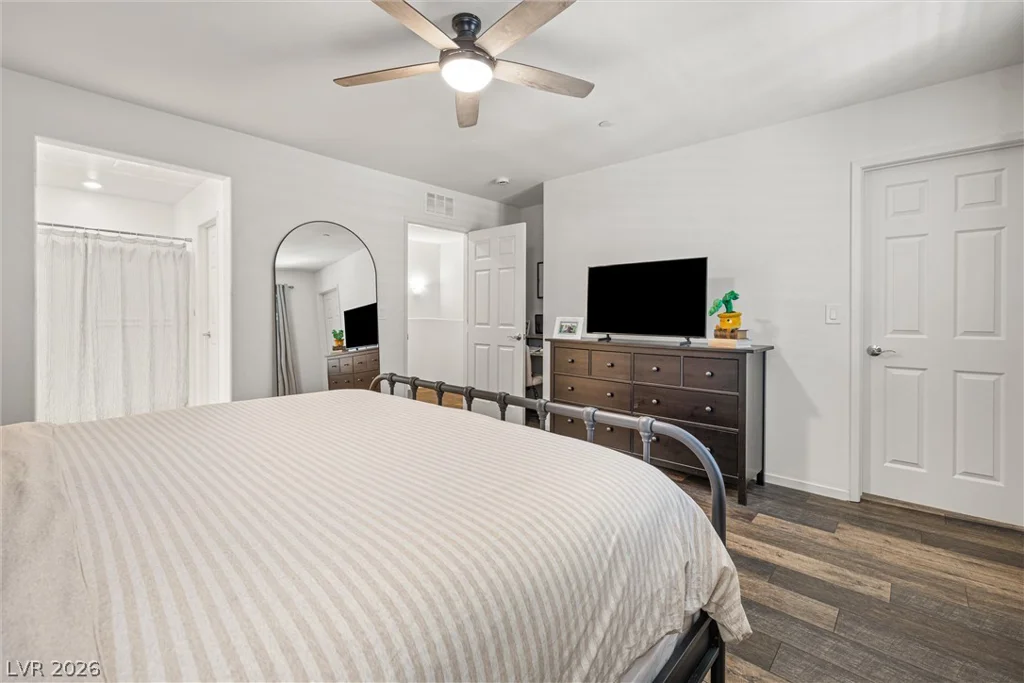 89 Alamere Falls, Las Vegas, NV 89138