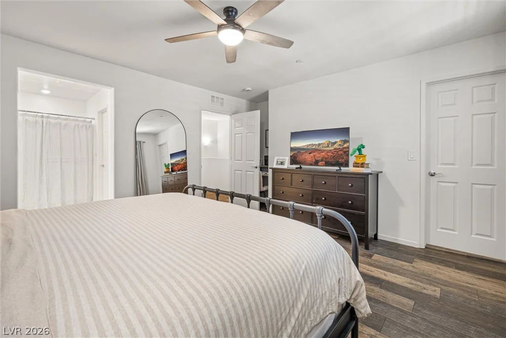 89 Alamere Falls, Las Vegas, NV 89138