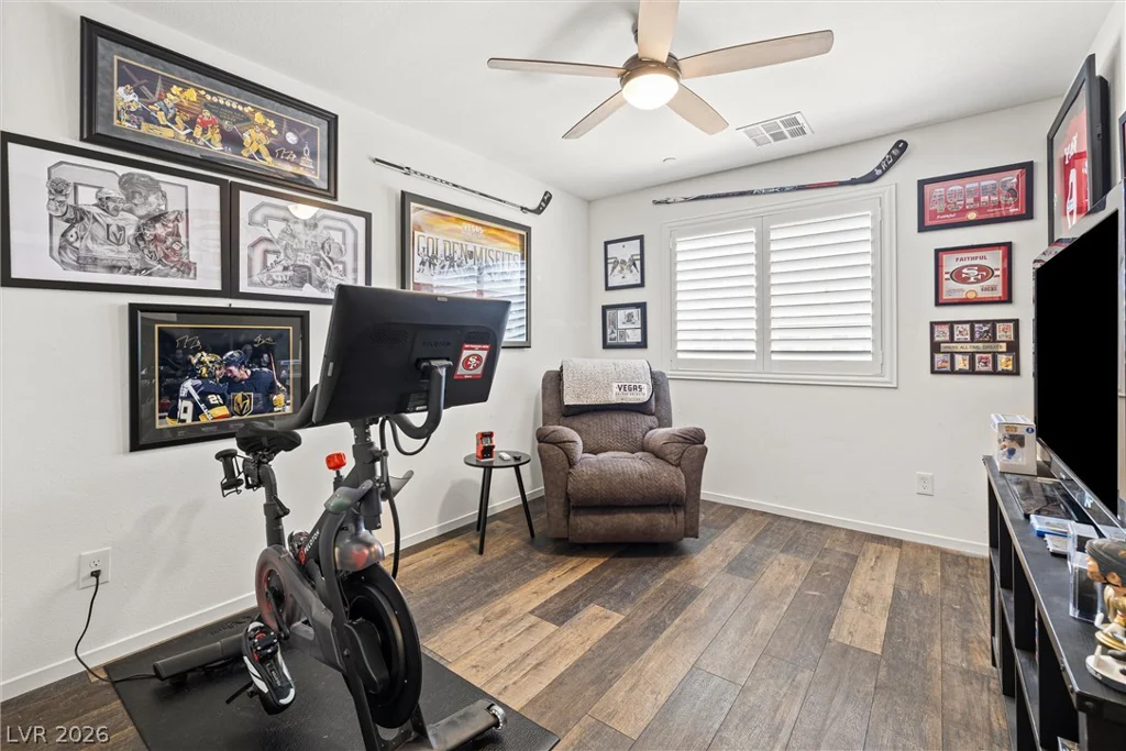 89 Alamere Falls, Las Vegas, NV 89138