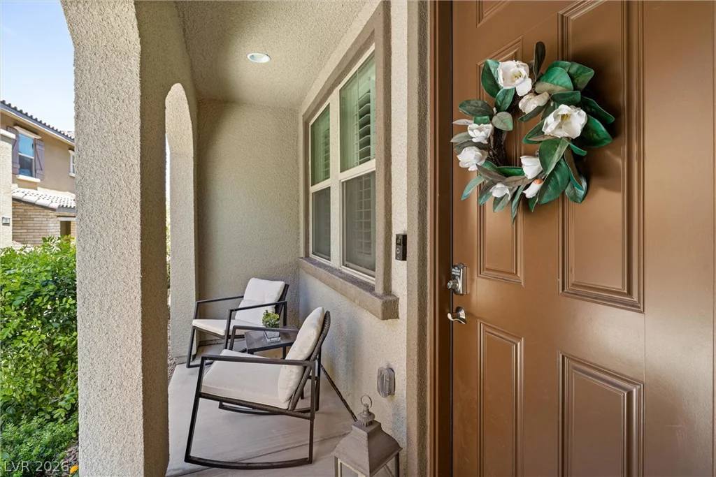 89 Alamere Falls, Las Vegas, NV 89138