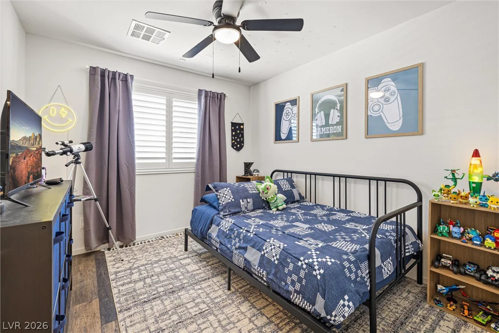 89 Alamere Falls, Las Vegas, NV 89138
