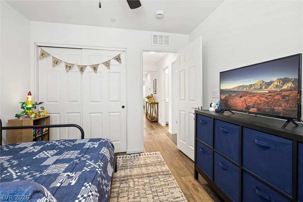 89 Alamere Falls, Las Vegas, NV 89138