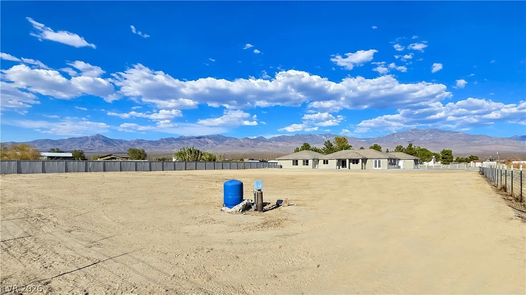 5880 Johnnie Mine, Pahrump, NV 89060