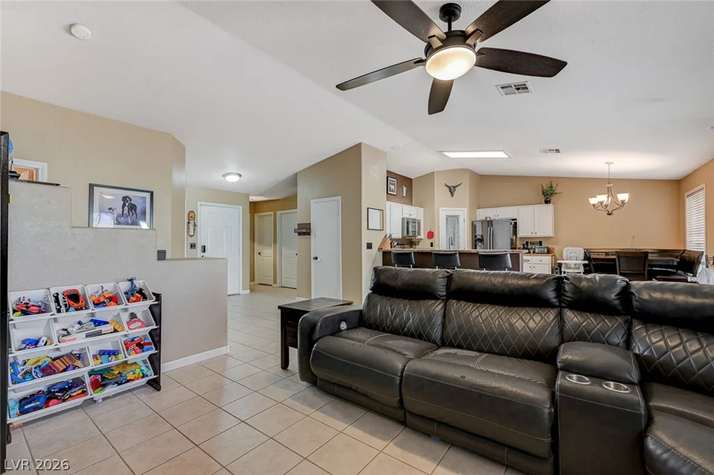 541 Trocadero, Henderson, NV 89015
