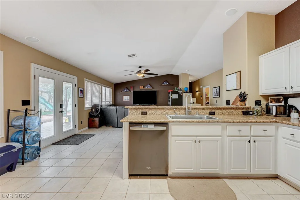 541 Trocadero, Henderson, NV 89015