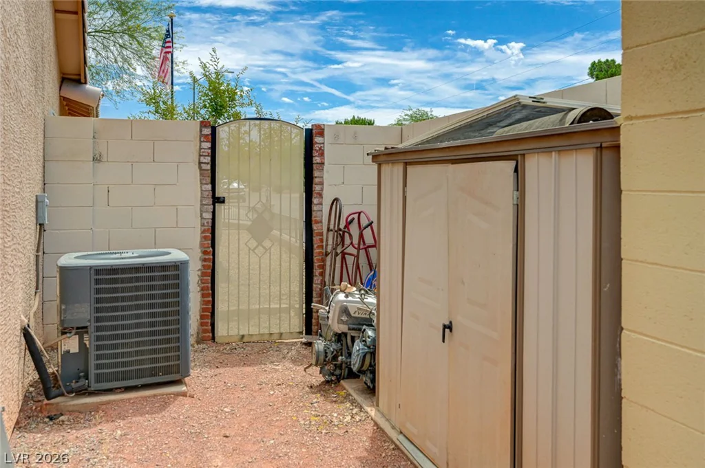 541 Trocadero, Henderson, NV 89015