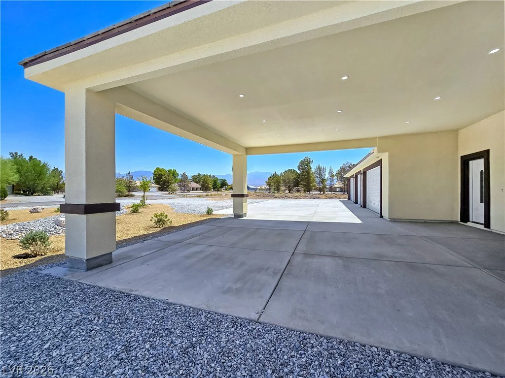 1351 Huckleberry, Pahrump, NV 89048