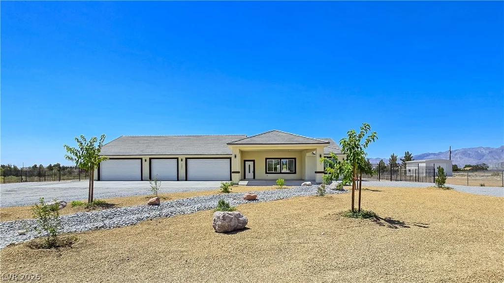 1351 Huckleberry, Pahrump, NV 89048