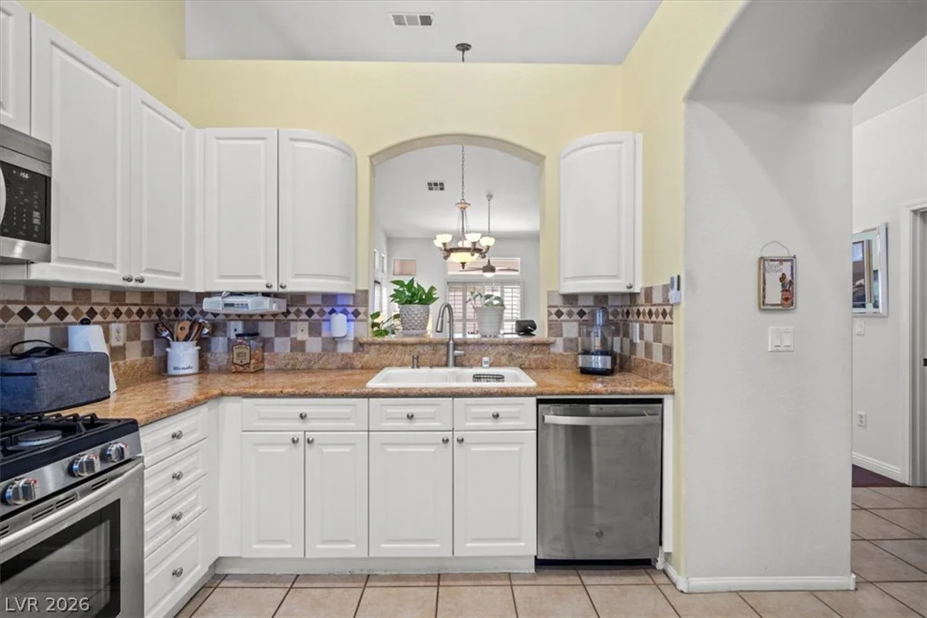9641 Meeks Bay, Las Vegas, NV 89148