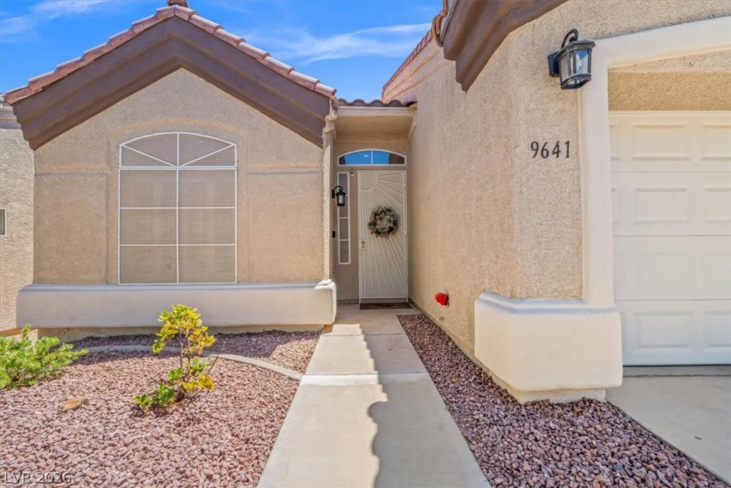 9641 Meeks Bay, Las Vegas, NV 89148