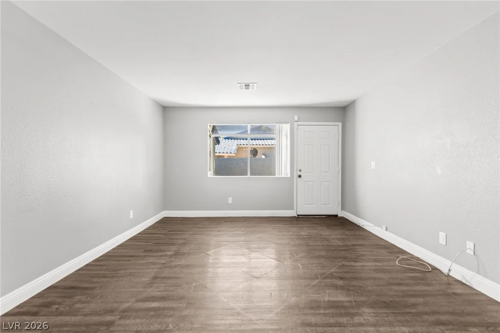 2108 Willowbury, Las Vegas, NV 89108