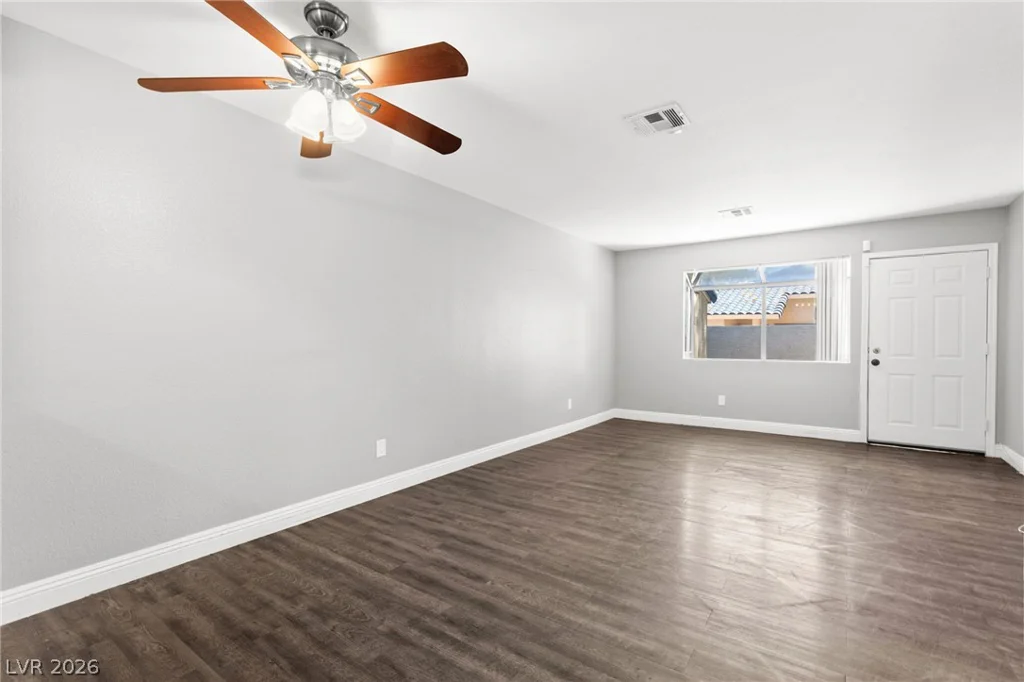 2108 Willowbury, Las Vegas, NV 89108