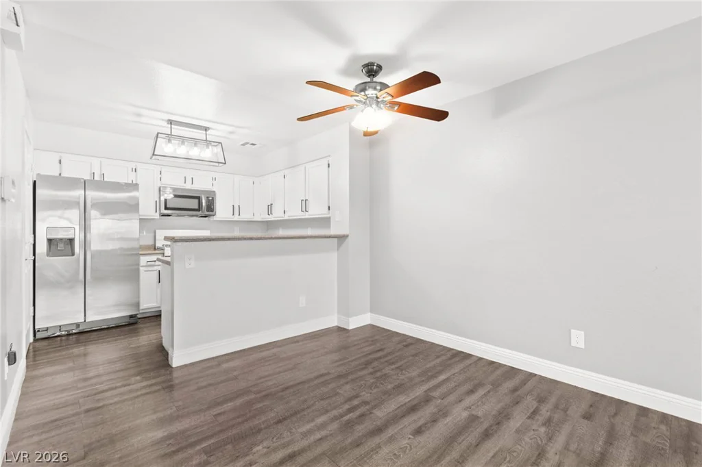 2108 Willowbury, Las Vegas, NV 89108