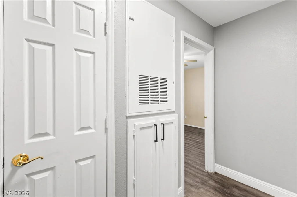 2108 Willowbury, Las Vegas, NV 89108